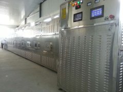 微波解凍設(shè)備為什么比傳統(tǒng)解凍效果好