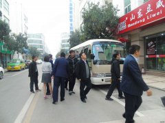 遍訪民企：天橋區(qū)委區(qū)政府領導到立威公司考察